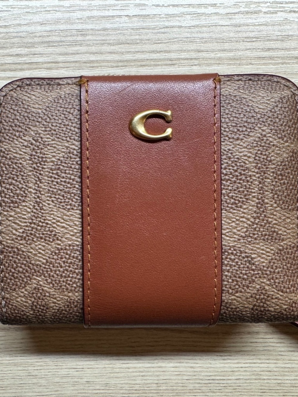 Colorblock Coated Canvas Signature Essential Billfold Wallet. Never used!!!